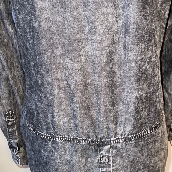 NWOT Liverpool Jeans Company Top - Picture 11 of 16